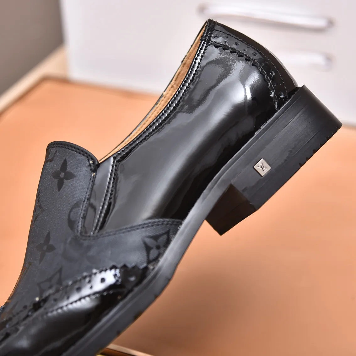 Men's shoes💰480📛📛【LOUIS VUITTON】(Quan Niu Li) Louis Vuitton 2023 official website synchronized new products👟Milan fashion catwalk style🇰🇾🇰🇾LV family logo, celebrity style, a must-have for fashionistas⚠️First layer calfskin➕cowhide lining➕Official website original version special outsole👞Number 38-44